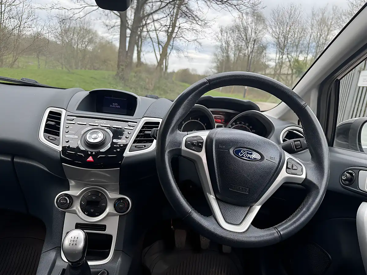 Used 2012 Ford Fiesta Titanium Black - Interior and Exterior details 12