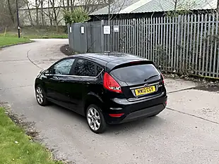 Used 2012 Ford Fiesta Titanium Black - Interior and Exterior details 5