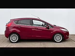 Used 2012 Ford Fiesta Titanium Red - Interior and Exterior details 6