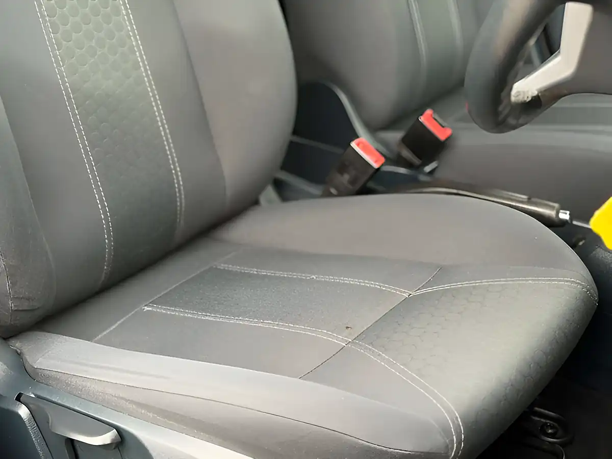 Used 2012 Ford Fiesta Titanium Red - Interior and Exterior details 8