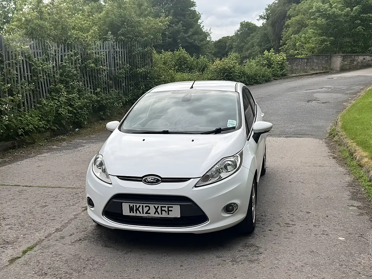 Used 2012 Ford Fiesta Titanium White - Interior and Exterior details 2