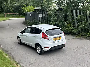 Used 2012 Ford Fiesta Titanium White - Interior and Exterior details 7
