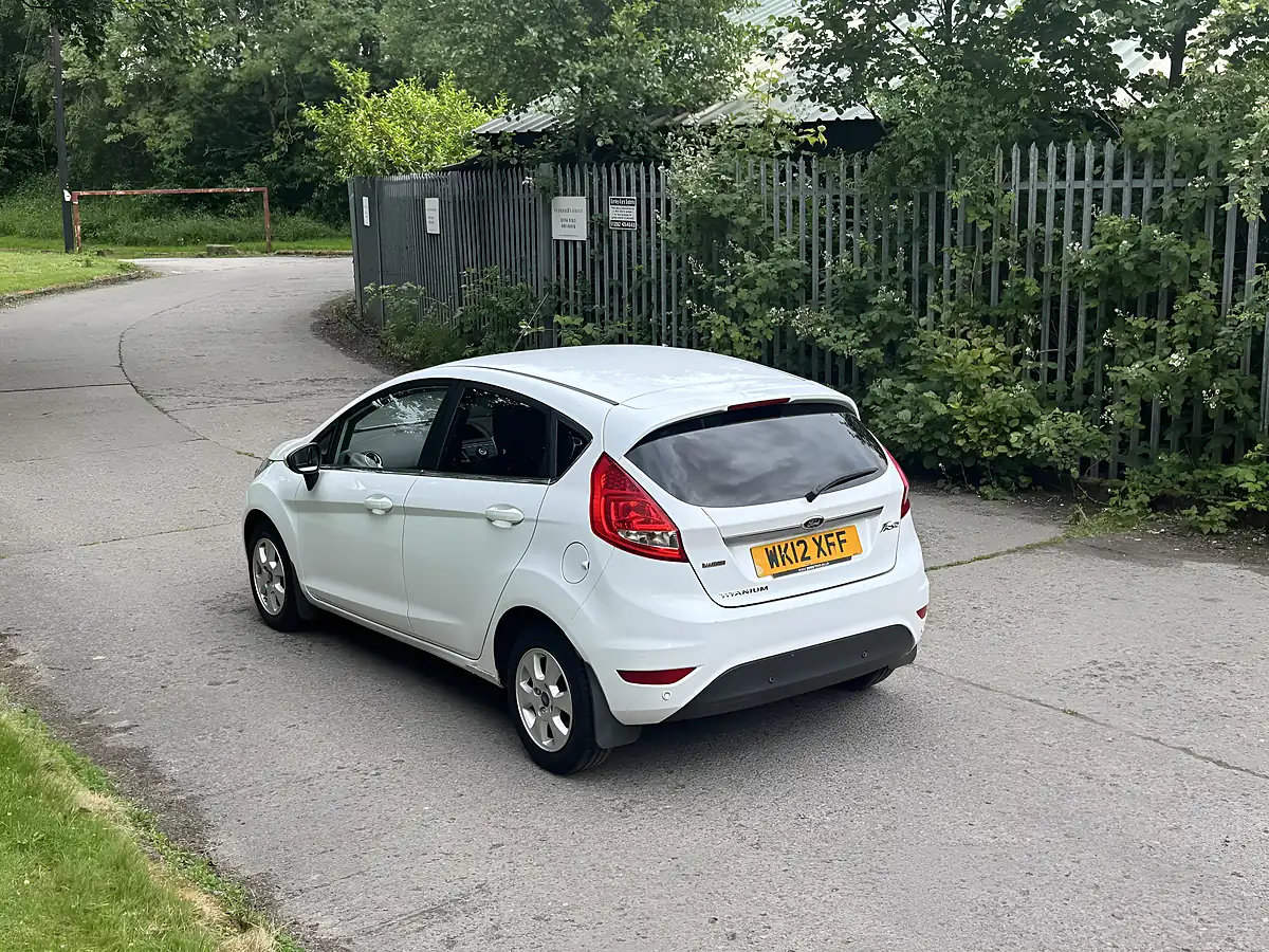 Used 2012 Ford Fiesta Titanium White - Interior and Exterior details 7