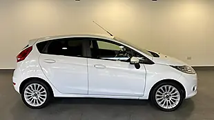 Used 2012 Ford Fiesta Titanium White - Interior and Exterior details 2