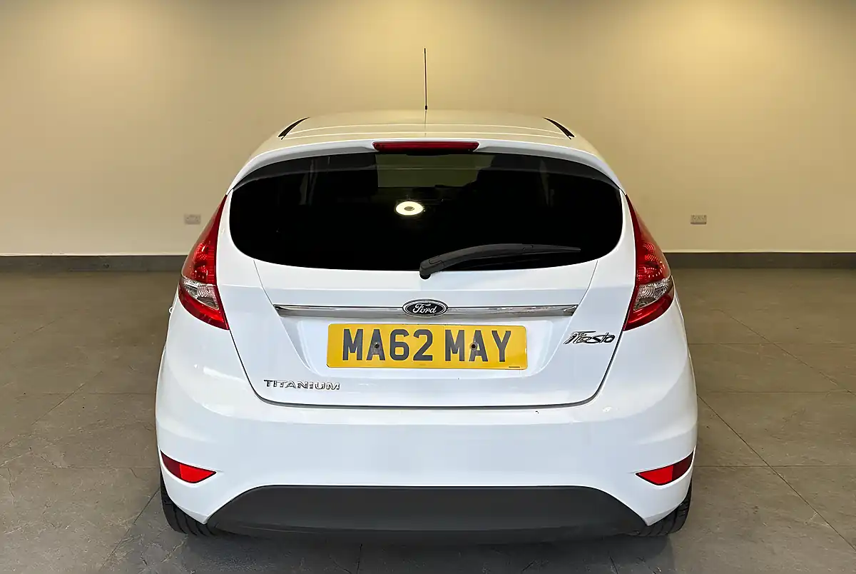 Used 2012 Ford Fiesta Titanium White - Interior and Exterior details 4