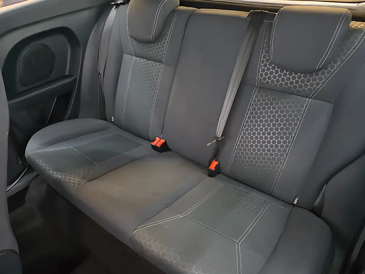 Used 2012 Ford Fiesta Zetec Black - Interior and Exterior details 15