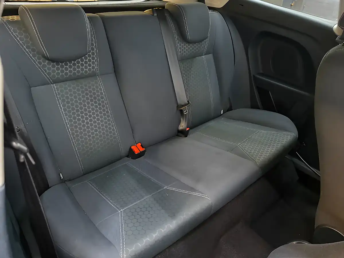 Used 2012 Ford Fiesta Zetec Black - Interior and Exterior details 16
