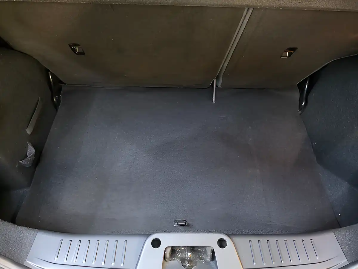 Used 2012 Ford Fiesta Zetec Black - Interior and Exterior details 19
