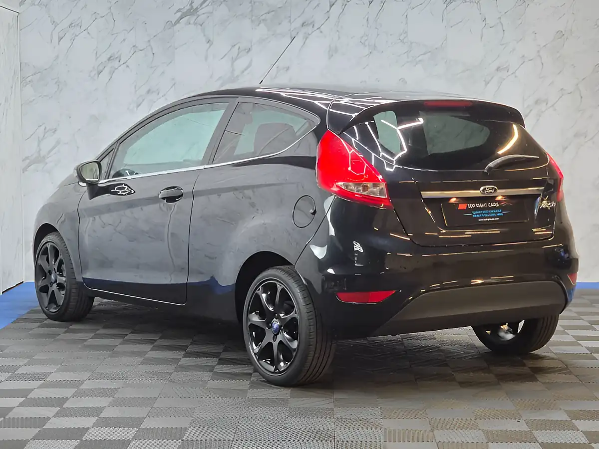 Used 2012 Ford Fiesta Zetec Black - Interior and Exterior details 7
