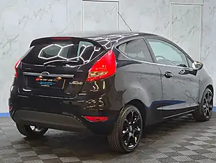 Used 2012 Ford Fiesta Zetec Black - Interior and Exterior details 9