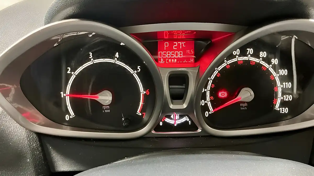Used 2012 Ford Fiesta Zetec Black - Interior and Exterior details 8