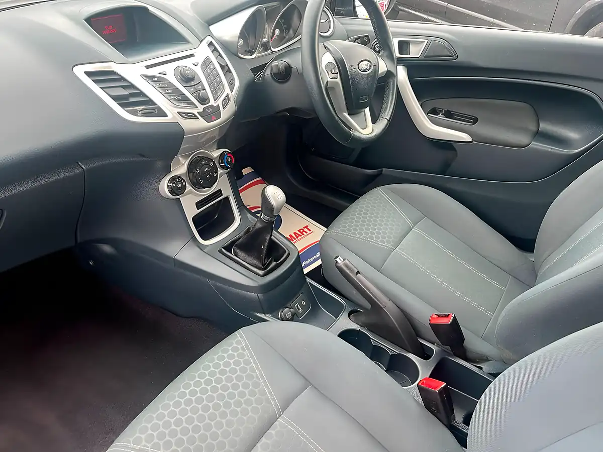 Used 2012 Ford Fiesta Zetec Black - Interior and Exterior details 11