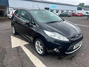 Used 2012 Ford Fiesta Zetec Black - Interior and Exterior details 3