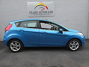 Used 2012 Ford Fiesta Zetec Blue - Interior and Exterior details 3
