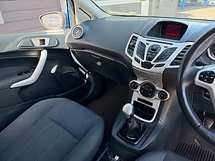 Used 2012 Ford Fiesta Zetec Blue - Interior and Exterior details 11