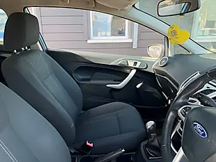Used 2012 Ford Fiesta Zetec Blue - Interior and Exterior details 12