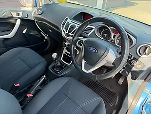 Used 2012 Ford Fiesta Zetec Blue - Interior and Exterior details 15