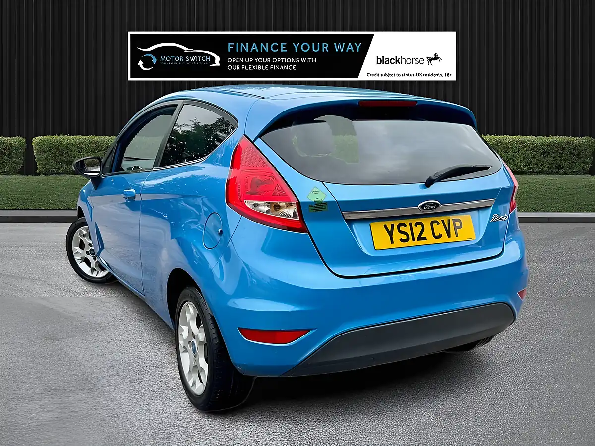 Used 2012 Ford Fiesta Zetec Blue - Interior and Exterior details 7