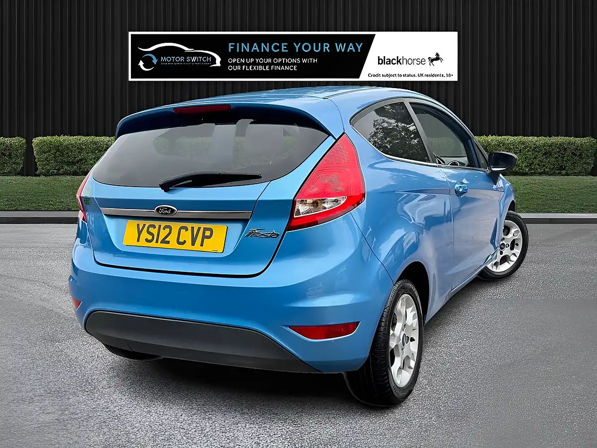 Used 2012 Ford Fiesta Zetec Blue - Interior and Exterior details 9