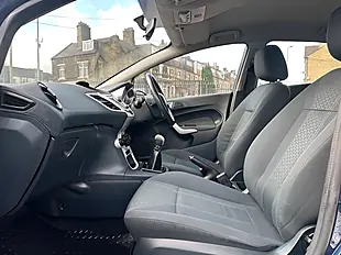 Used 2012 Ford Fiesta Zetec Blue - Interior and Exterior details 20