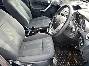 Used 2012 Ford Fiesta Zetec Blue - Interior and Exterior details 5