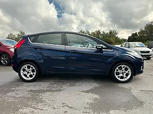 Used 2012 Ford Fiesta Zetec Blue - Interior and Exterior details 6