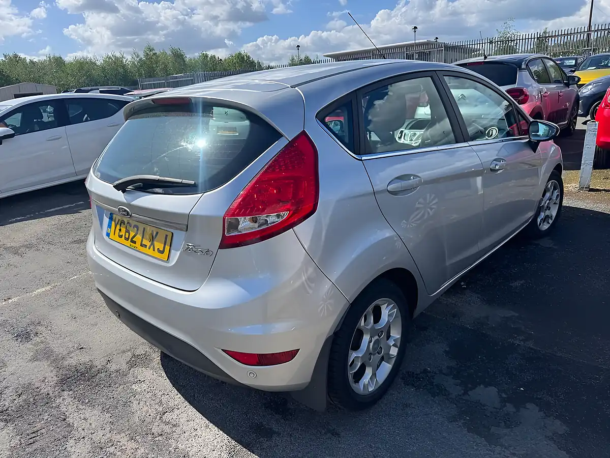 Used 2012 Ford Fiesta Zetec Edition Silver - Interior and Exterior details 5