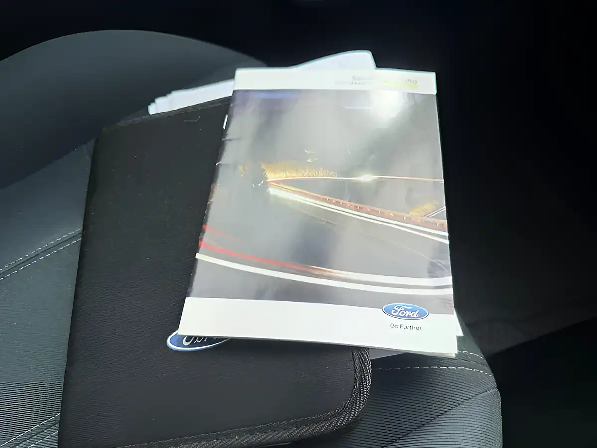 Used 2012 Ford Fiesta Zetec Moondust Silver - Interior and Exterior details 19