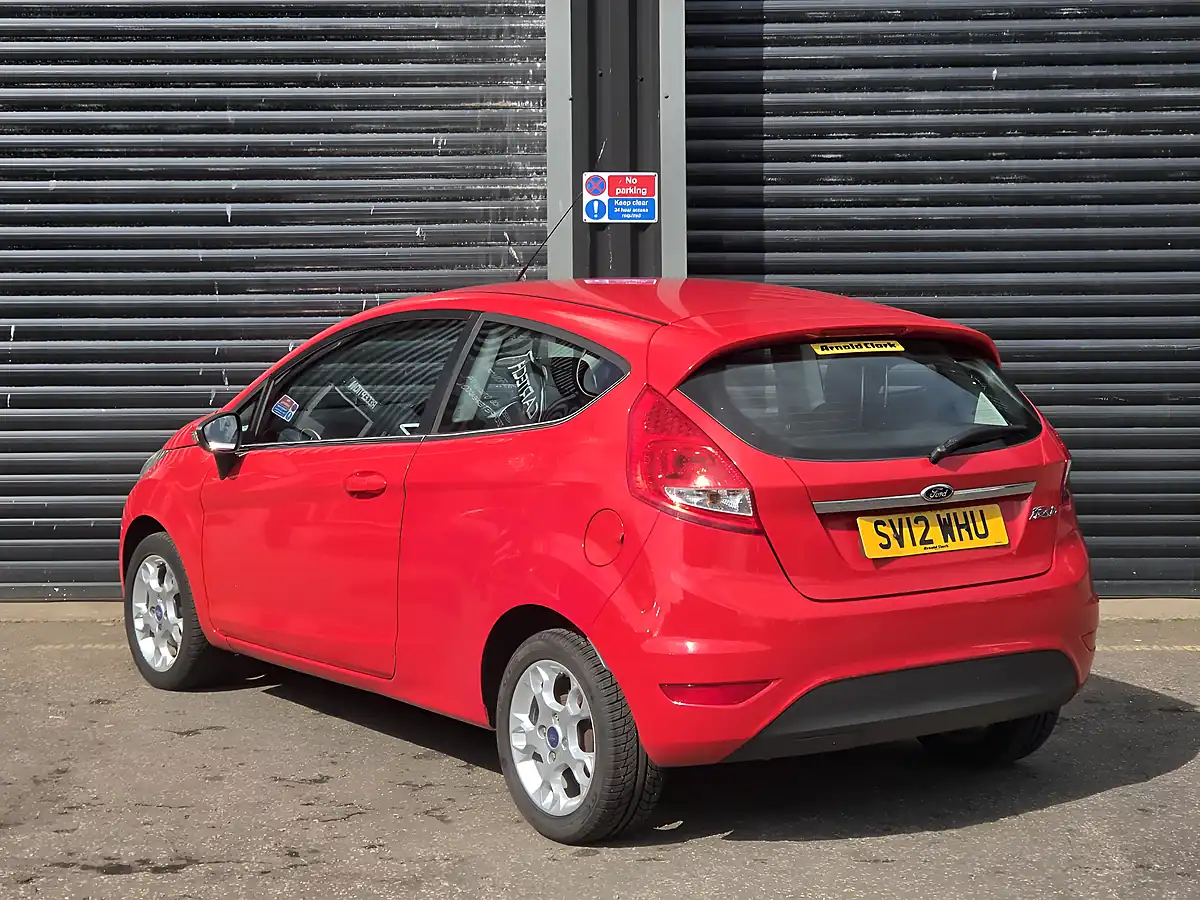 Used 2012 Ford Fiesta Zetec Red - Interior and Exterior details 4