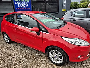 Used 2012 Ford Fiesta Zetec Red - Interior and Exterior details 2