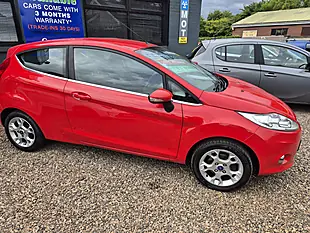 Used 2012 Ford Fiesta Zetec Red - Interior and Exterior details 3
