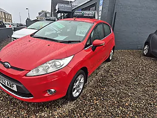 Used 2012 Ford Fiesta Zetec Red - Interior and Exterior details 4