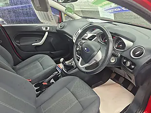 Used 2012 Ford Fiesta Zetec Red - Interior and Exterior details 8