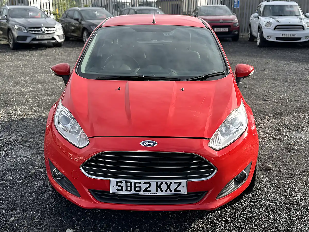 Used 2012 Ford Fiesta Zetec Red - Interior and Exterior details 2