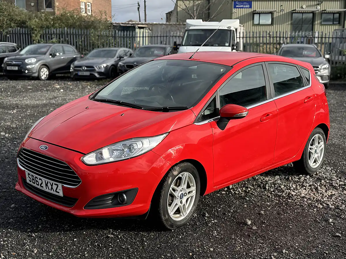 Used 2012 Ford Fiesta Zetec Red - Interior and Exterior details 3