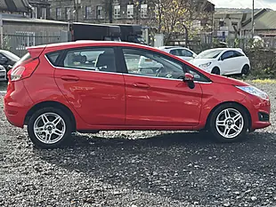 Used 2012 Ford Fiesta Zetec Red - Interior and Exterior details 8