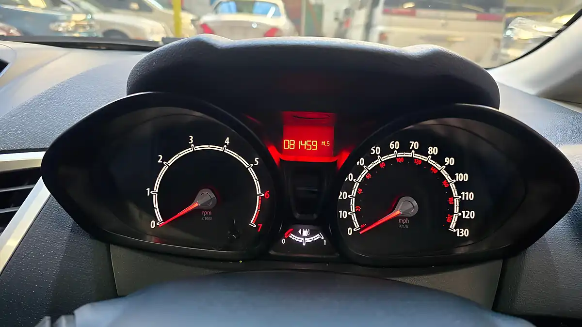 Used 2012 Ford Fiesta Zetec S Black - Interior and Exterior details 8