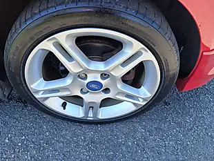 Used 2012 Ford Fiesta Zetec S Red - Interior and Exterior details 11