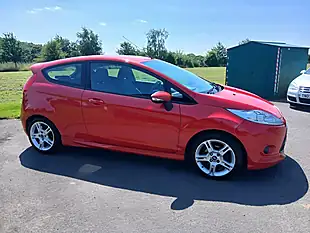 Used 2012 Ford Fiesta Zetec S Red - Interior and Exterior details 7