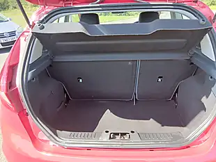 Used 2012 Ford Fiesta Zetec S Red - Interior and Exterior details 9