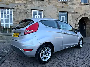 Used 2012 Ford Fiesta Zetec Silver - Interior and Exterior details 19