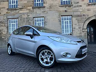 Used 2012 Ford Fiesta Zetec Silver - Interior and Exterior details 4