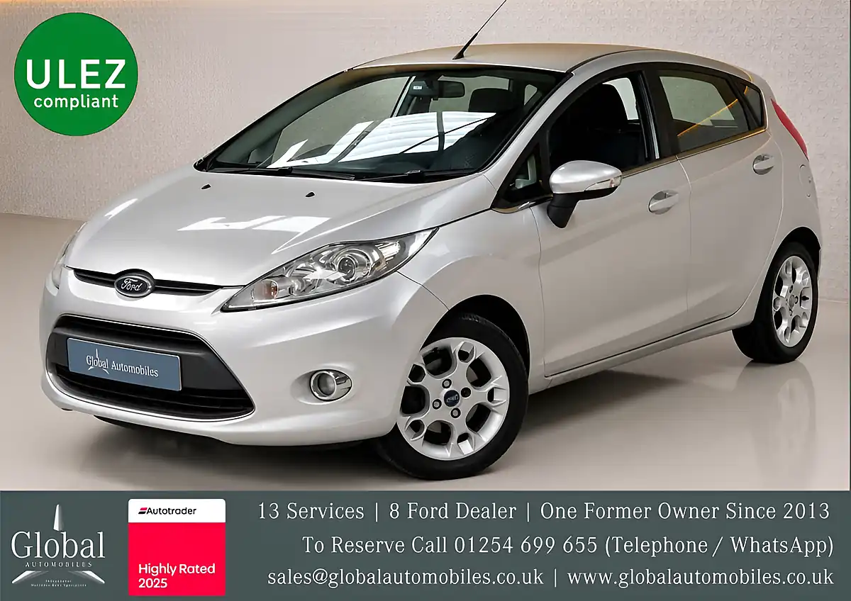 Used 2012 Ford Fiesta Zetec Silver - Front View