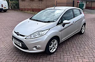 Used 2012 Ford Fiesta Zetec Silver - Interior and Exterior details 8