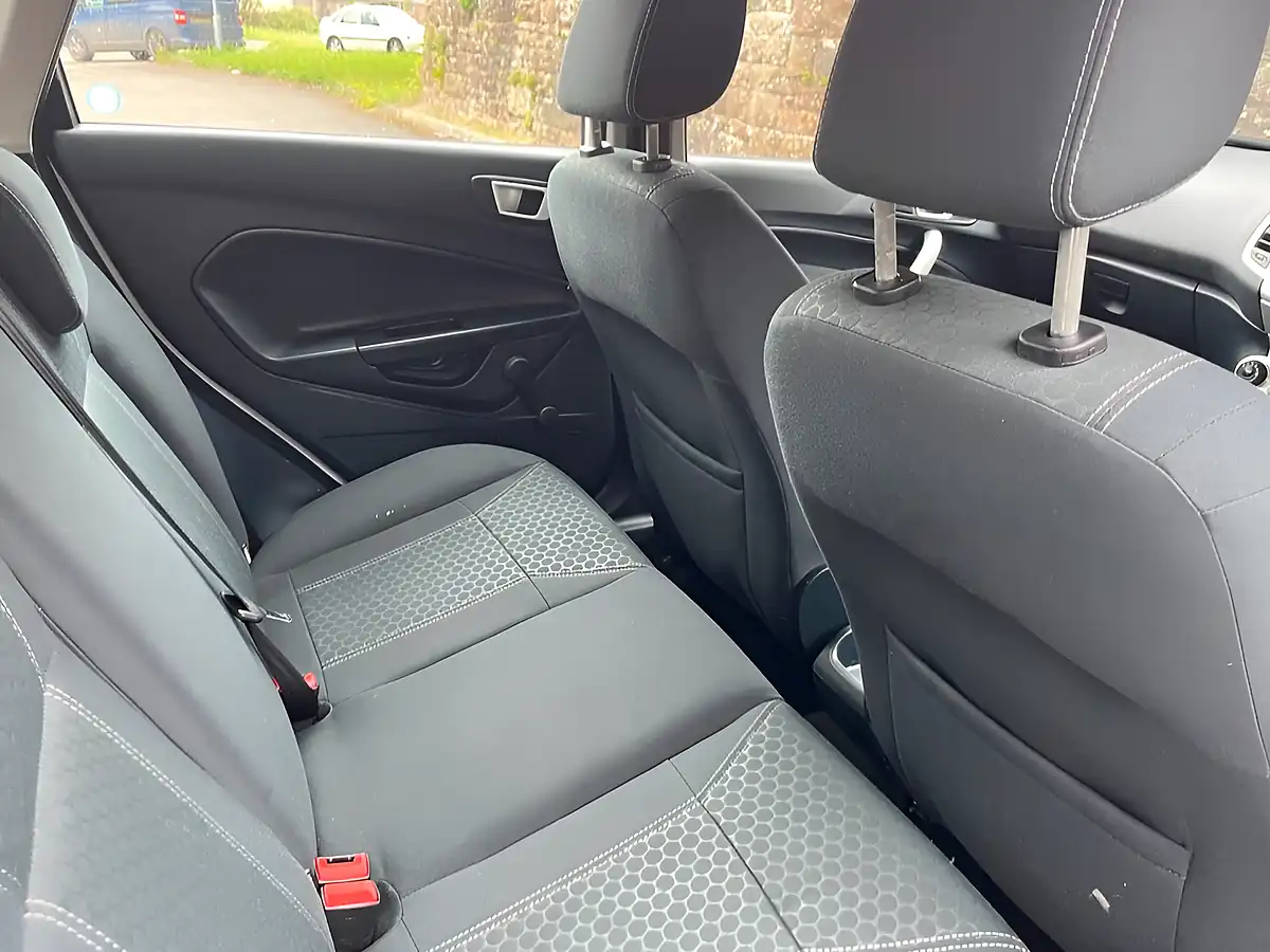 Used 2012 Ford Fiesta Zetec White - Interior and Exterior details 13