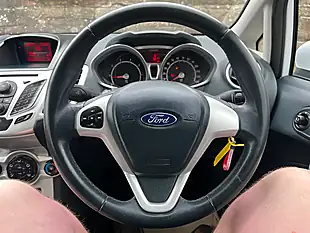 Used 2012 Ford Fiesta Zetec White - Interior and Exterior details 20