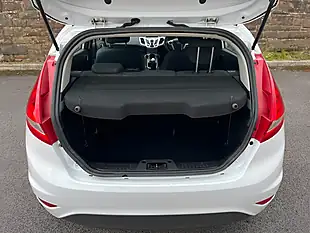 Used 2012 Ford Fiesta Zetec White - Interior and Exterior details 8