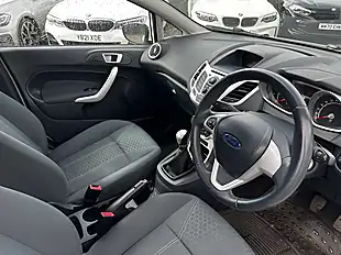 Used 2012 Ford Fiesta Zetec White - Interior and Exterior details 10