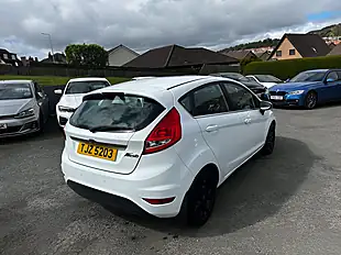 Used 2012 Ford Fiesta Zetec White - Interior and Exterior details 5