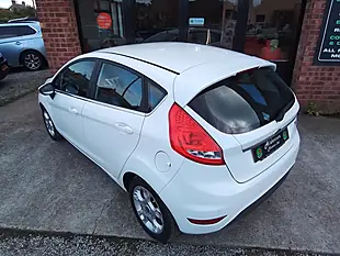 Used 2012 Ford Fiesta Zetec White - Interior and Exterior details 13